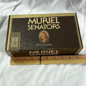 Vintage Muriel Senators Cigar Box